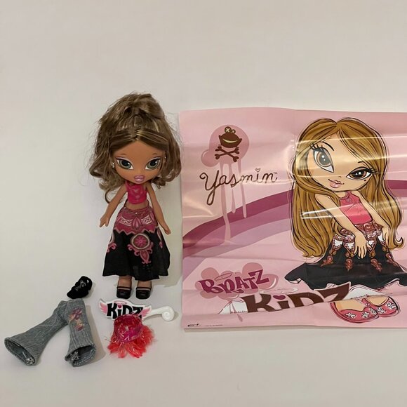 Bratz Kidz Yasmin 2006 Y2K - Picture 8 of 8